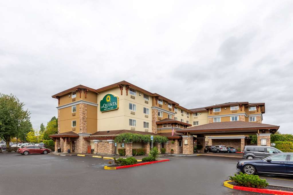 La Quinta Inn & Suites by Wyndham Vancouver - featured photo