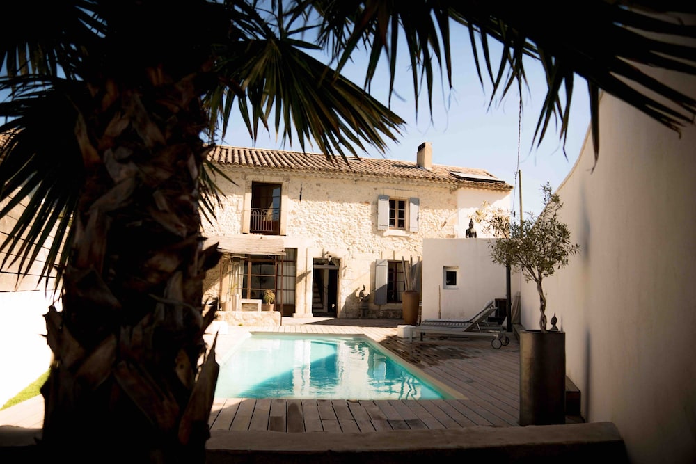 Mas Lafleur Charmant Mas Provencal — Chateaurenard
