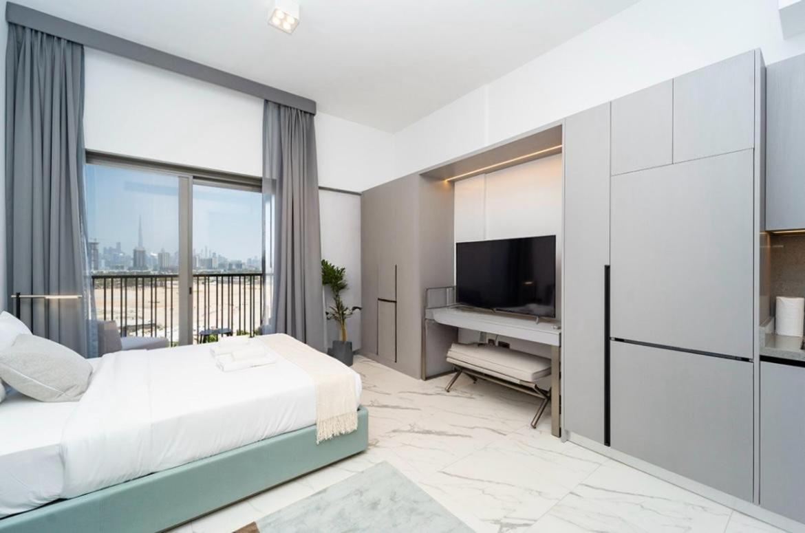 AWS Holiday Homes Chic Downtown Views — 4-Star Luxury Hotel in Dubai, United Arab Emirates