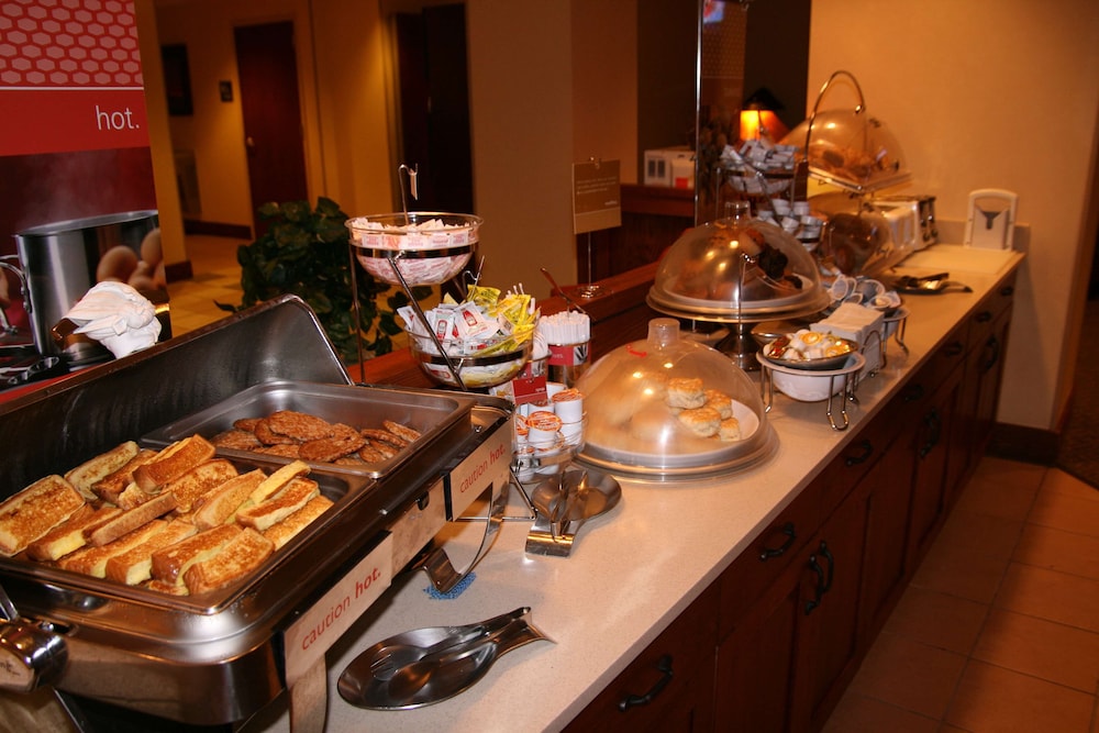 Hampton Inn Boston Braintree - photo 15