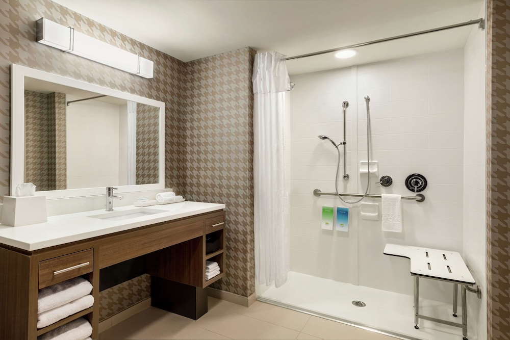 Home2 Suites by Hilton Statesboro - photo 15