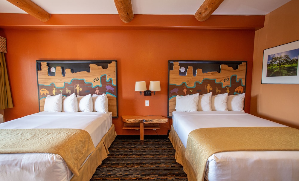 Southwest Inn at Sedona - photo 9
