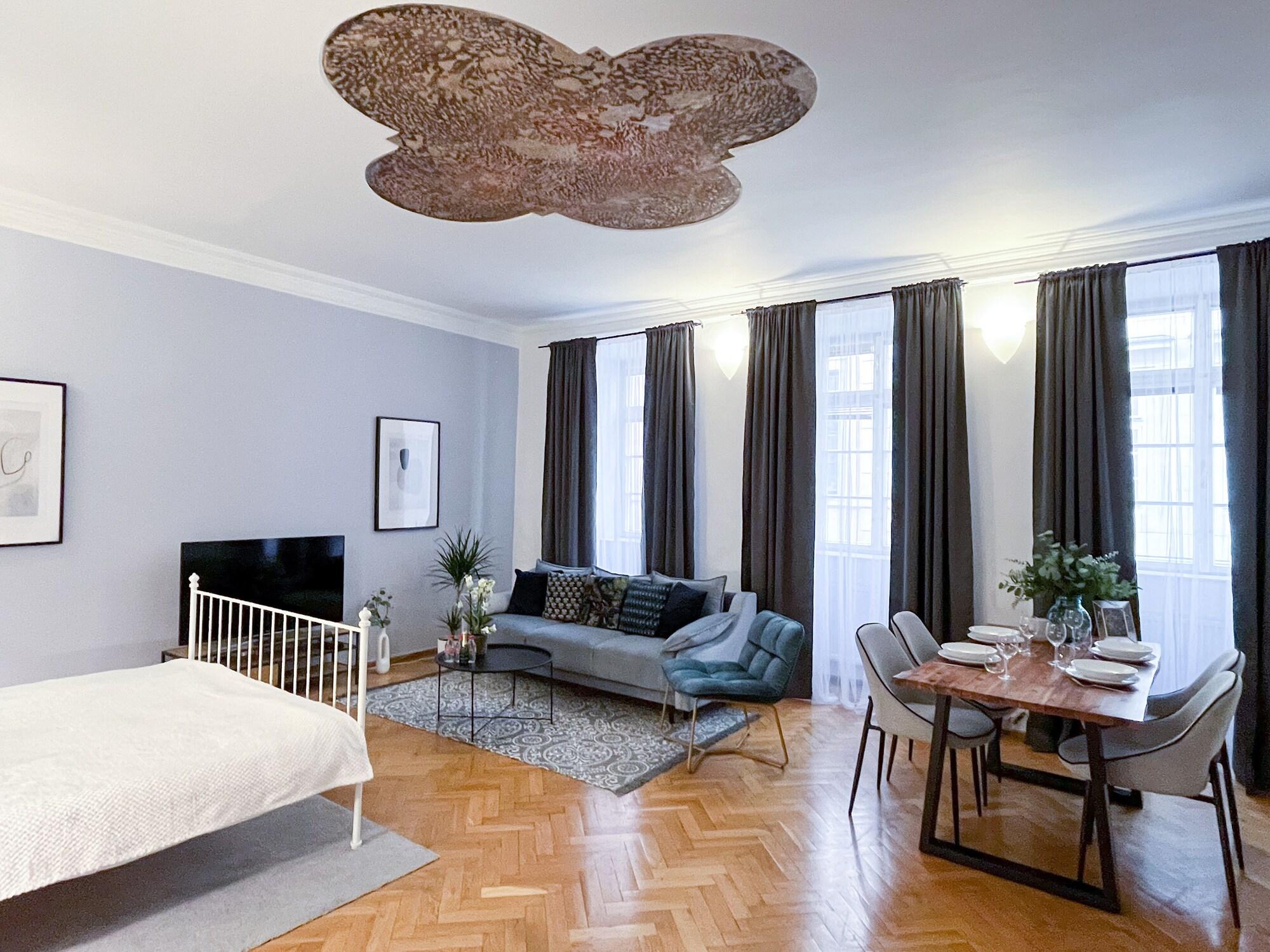 Best Price & Location Historic Square Residency — 4-Star Luxury Hotel in Prague, Czech Republic