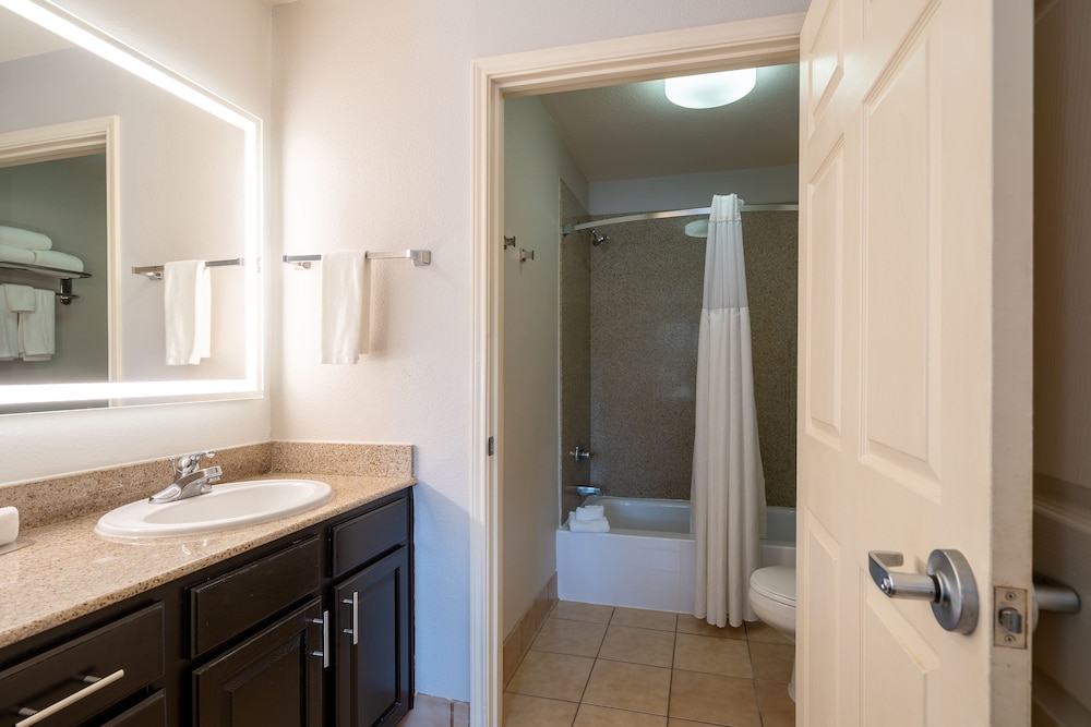 Staybridge Suites Houston West Energy Corridor by IHG - photo 45