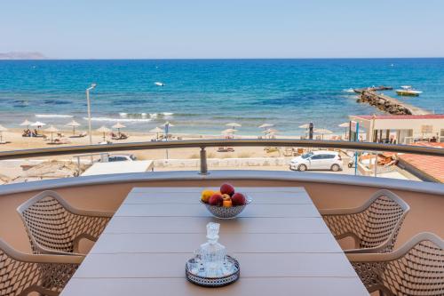 Seaside Anna Apartment — 4-Star Luxury Hotel in Hersonissos, Greece