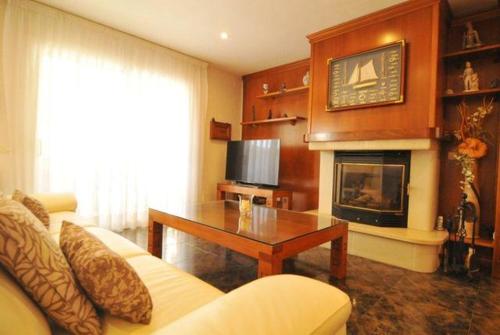 Sant Vicenc De Montalt Villa Pool Air Con 10424584 — Sant Vicenc De Montalt