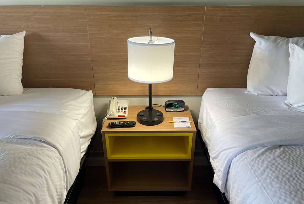 Days Inn by Wyndham Valdosta Near Valdosta Mall - photo 15