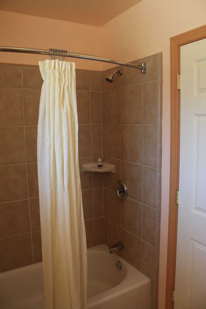 Gold Trail Motor Lodge - photo 17
