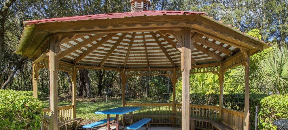 Shooting Star Family friendly 4 bed pool home on Emerald Island Resort close to Disney World - photo 35