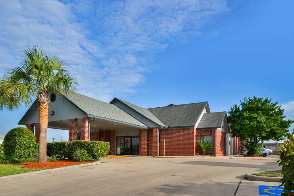 Americas Best Value Inn Pasadena Houston - photo 19