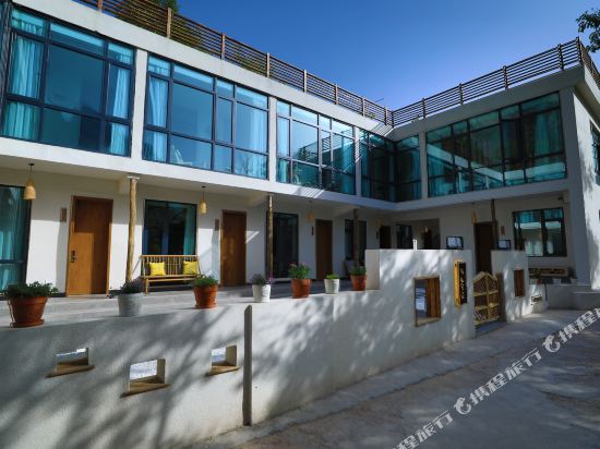 Floral Wangmangling Banshan Yunju Inn in Lingchuan, People's Republic of China