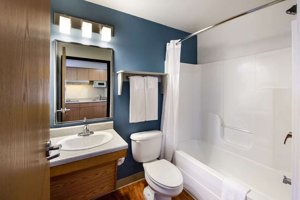 WoodSpring Suites Columbus Southeast - photo 23