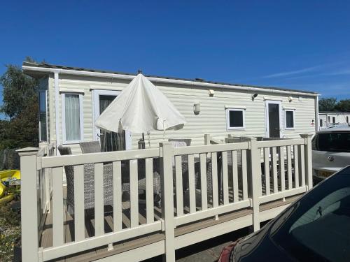 Rockley Valley TV36 in Poole, United Kingdom