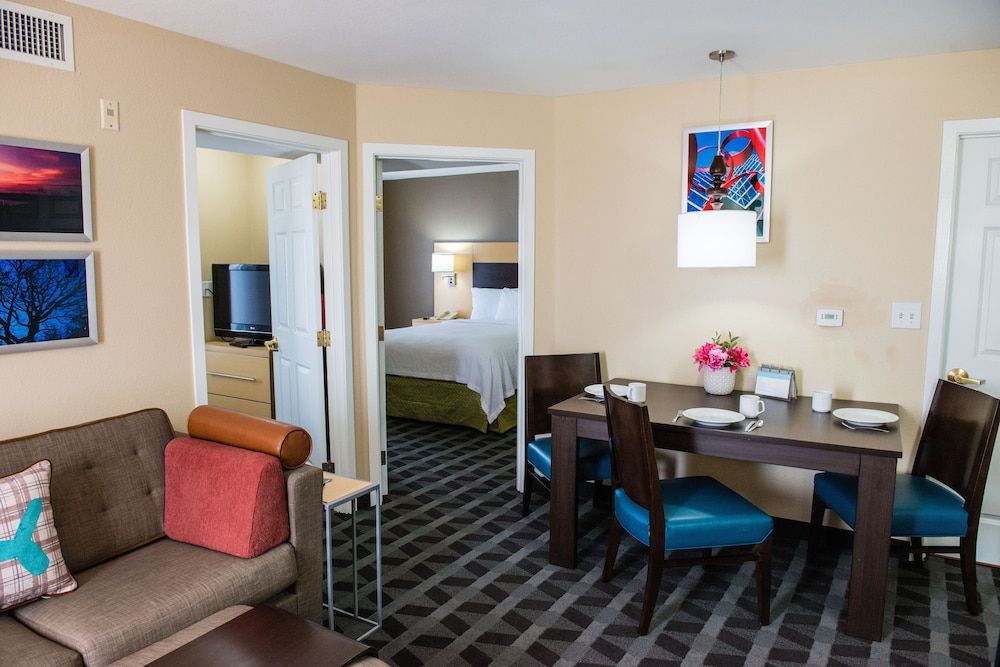 MainStay Suites Houston NASA Clear Lake - photo 6