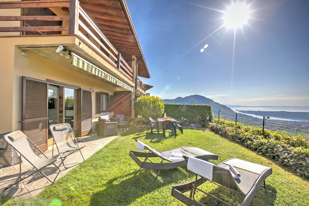Amirovista garden Lake View Shared Pool — 4-Star Luxury Hotel in Villanuova Sul Clisi, Italy