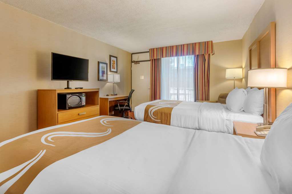 Quality Inn Exit 4 - photo 15