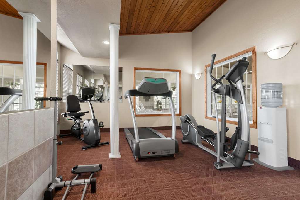 Ramada by Wyndham Elizabethtown - photo 7