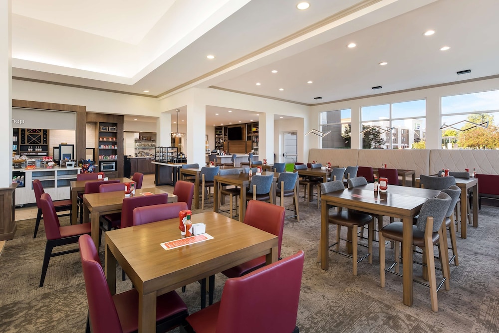 Hilton Garden Inn Columbus Grove City - photo 39