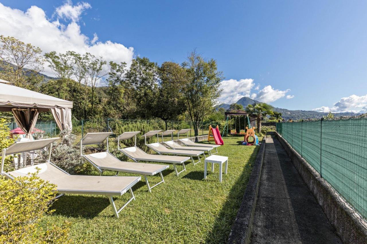 Casa Vacanza Elena — 4-Star Luxury Hotel in San Bernardino Verbano, Italy