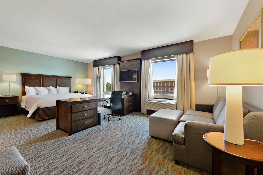 Hampton Inn & Suites Gulfport I 10 - photo 21