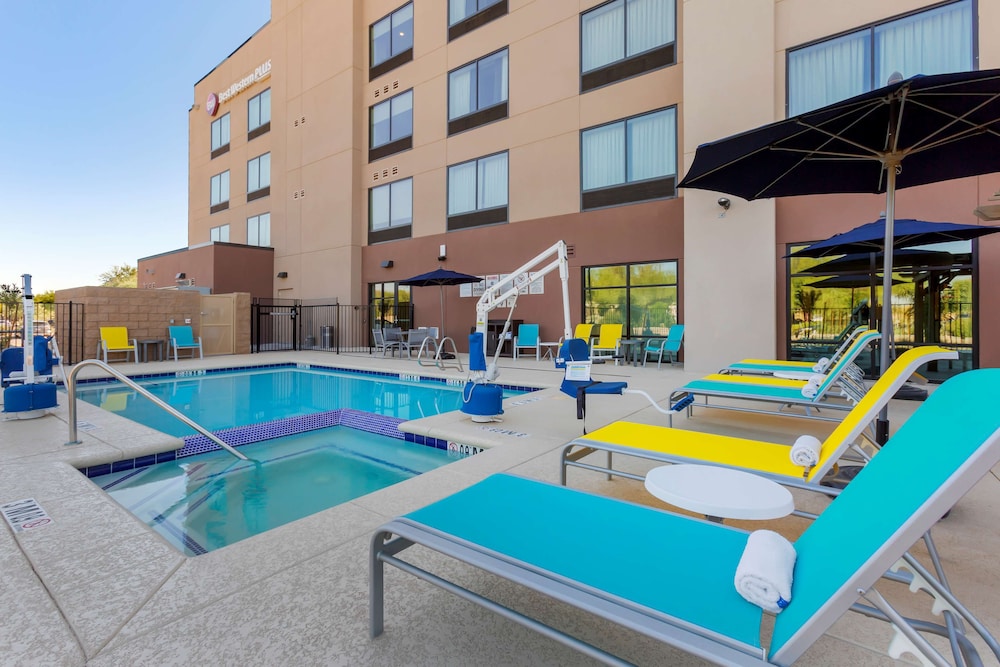 Best Western Plus Executive Residency Phoenix North Happy Valley - photo 2