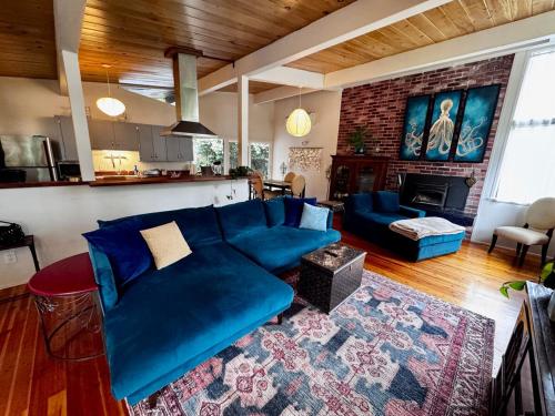 Humboldt Haven Gorgeous Home For 13 W Gardens Firepits Forest And Bay Views 22014829 — Arcata