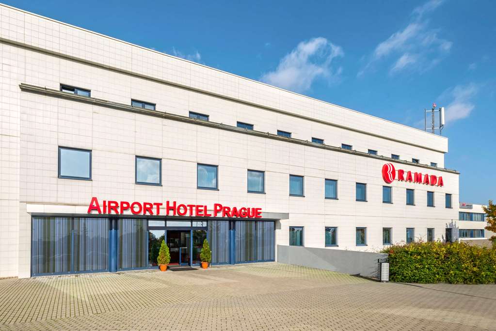 Ramada by Wyndham Airport Prague — 4-Star Luxury Hotel in Prague, Czech Republic