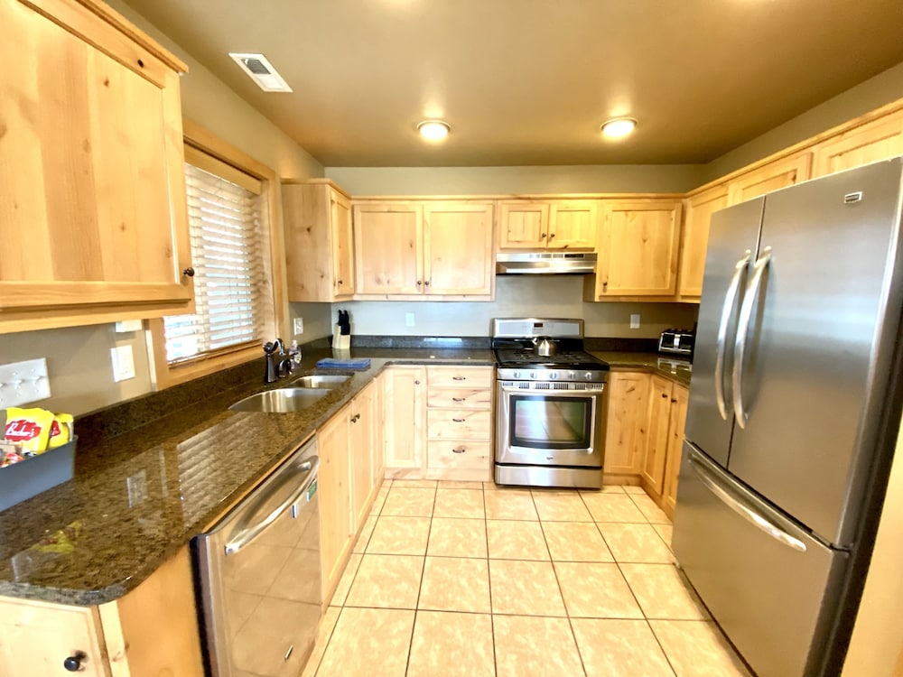 The Raspberry Garden Luxury Hotel & Suites - photo 301