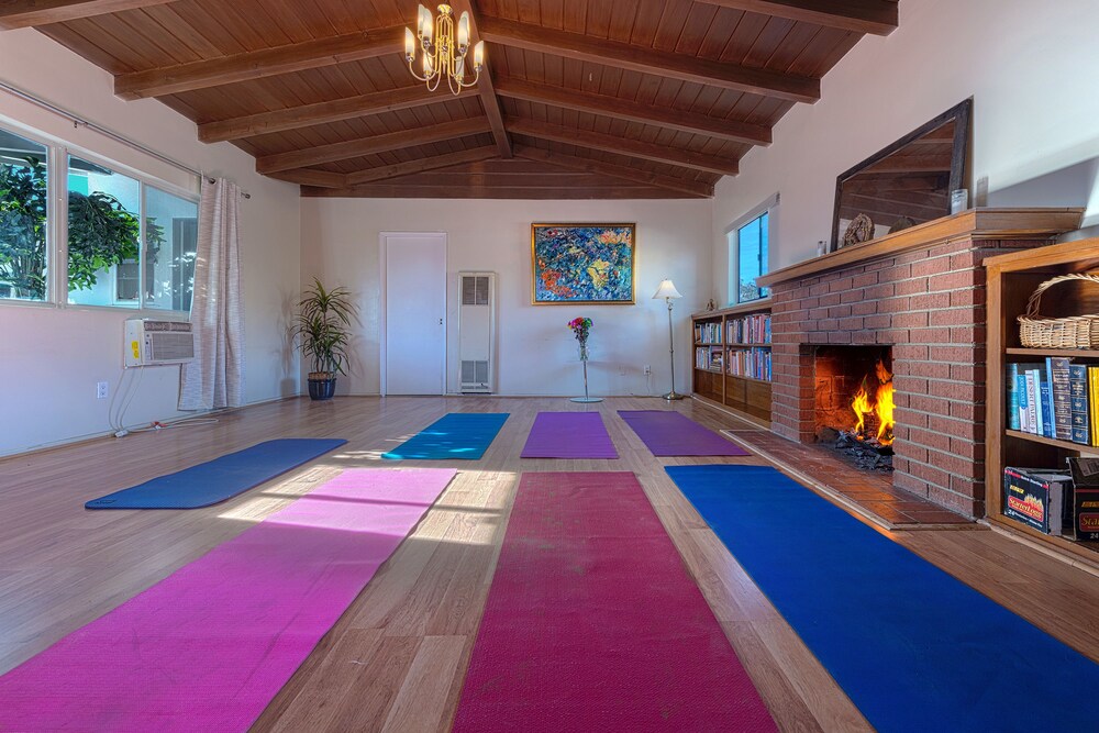 Nurturing Nest Mineral Hot Springs and Spa - photo 38
