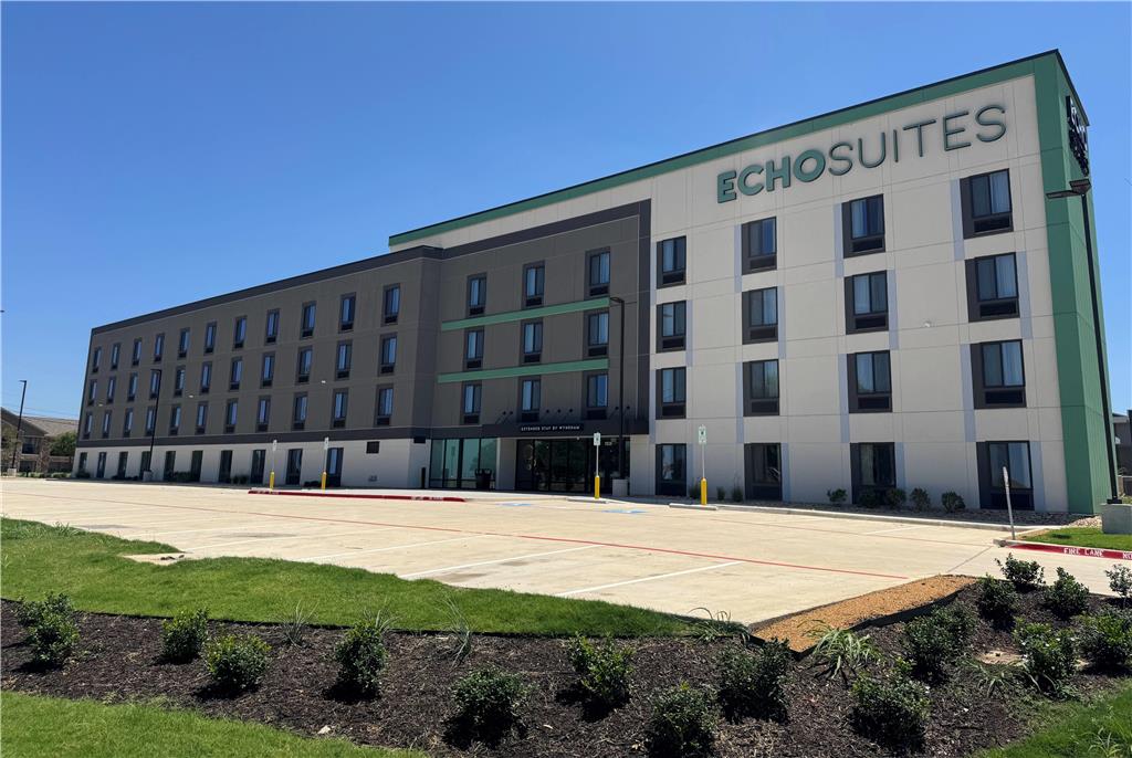 ECHO Suites Extended Stay by Wyndham Fort Worth Alliance in Fort Worth, United States