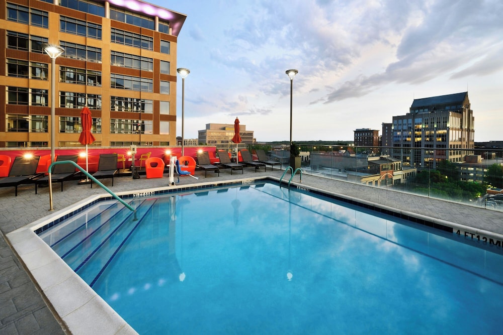Aloft Greenville Downtown - photo 26