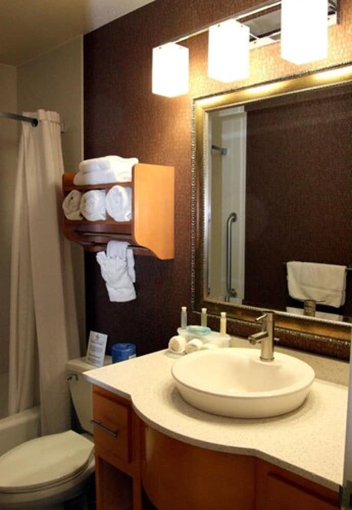 Holiday Inn Express Monterey Cannery Row by IHG - photo 20