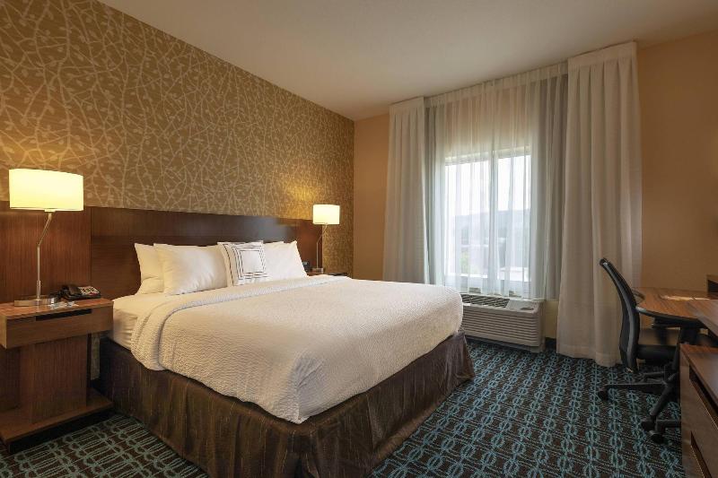 Fairfield Inn and Suites by Marriott Chillicothe - photo 42