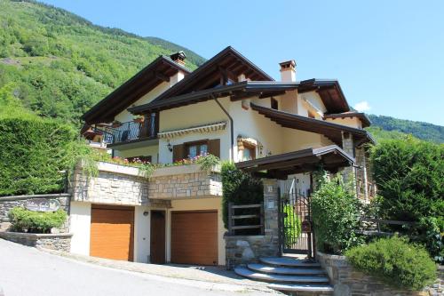 Villetta Nembra - last minute hotel in Edolo