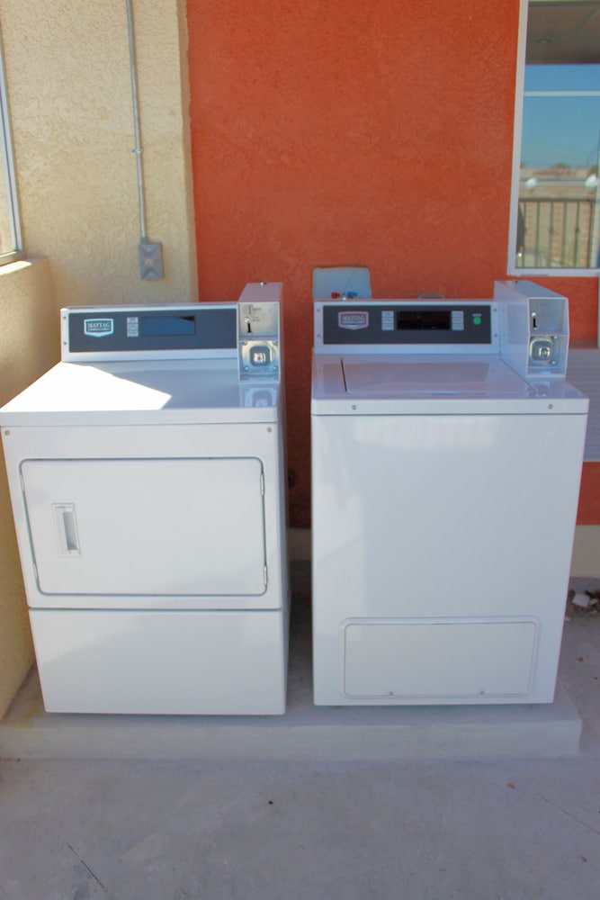 Crystal Inn Suites & Spas - photo 29