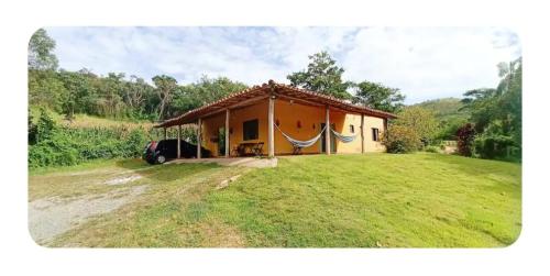 Rancho Recanto Verde - carbon neutral hotel in Capitolio