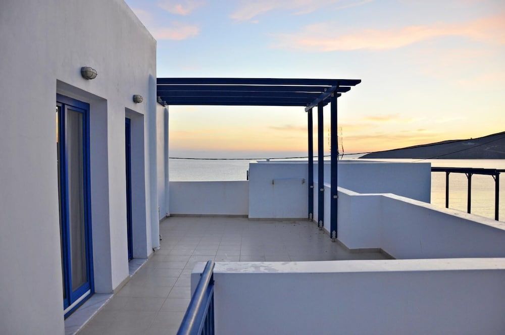 Ellibay — Livadeia — photo 2