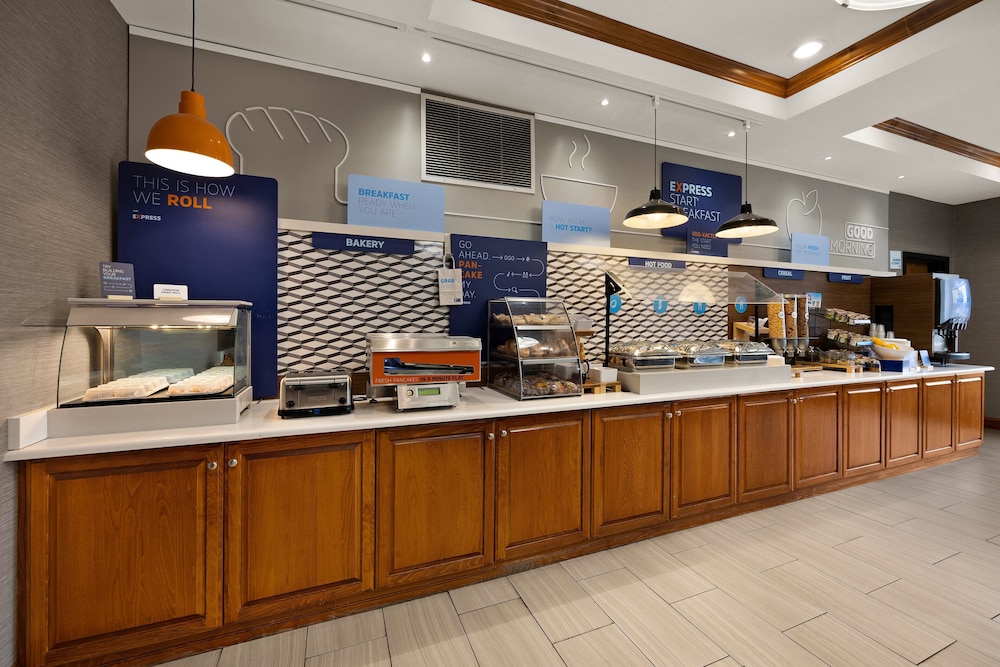 Holiday Inn Express Hotel & Suites Limon I 70 by IHG - photo 33