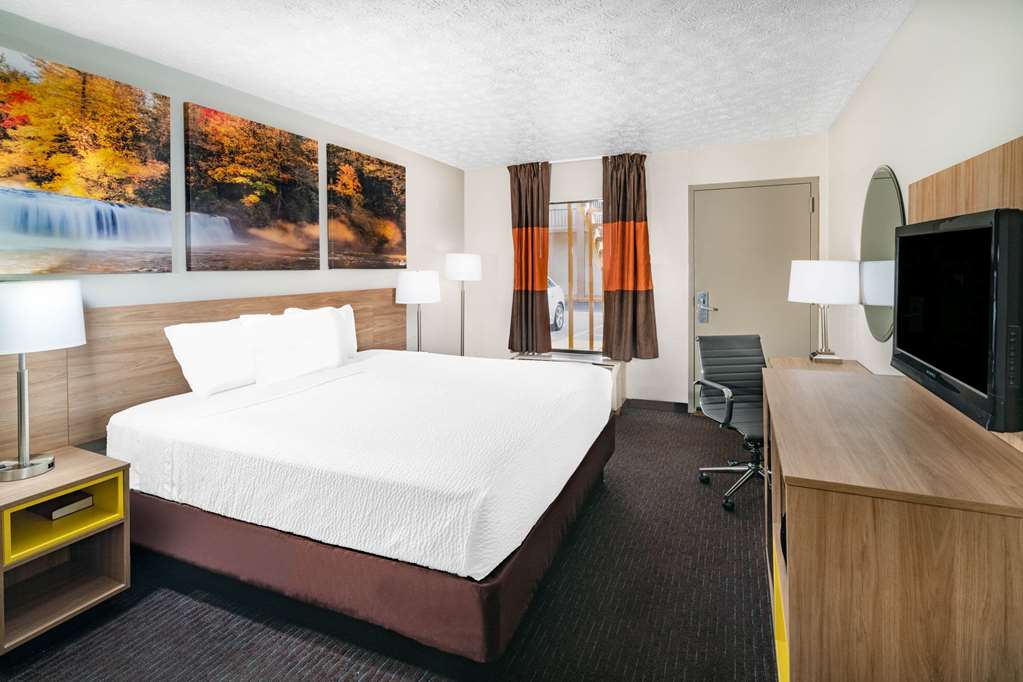 Days Inn by Wyndham Cookeville - photo 7