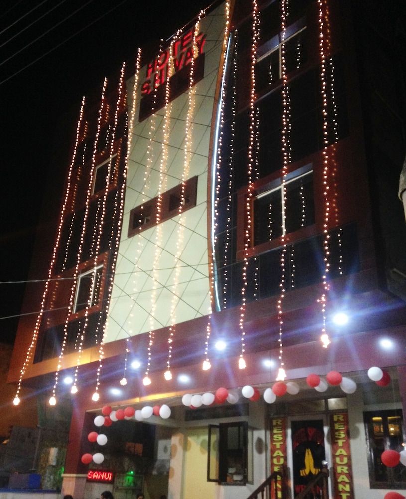 Hotel Shivay Palace — hotel in Basti