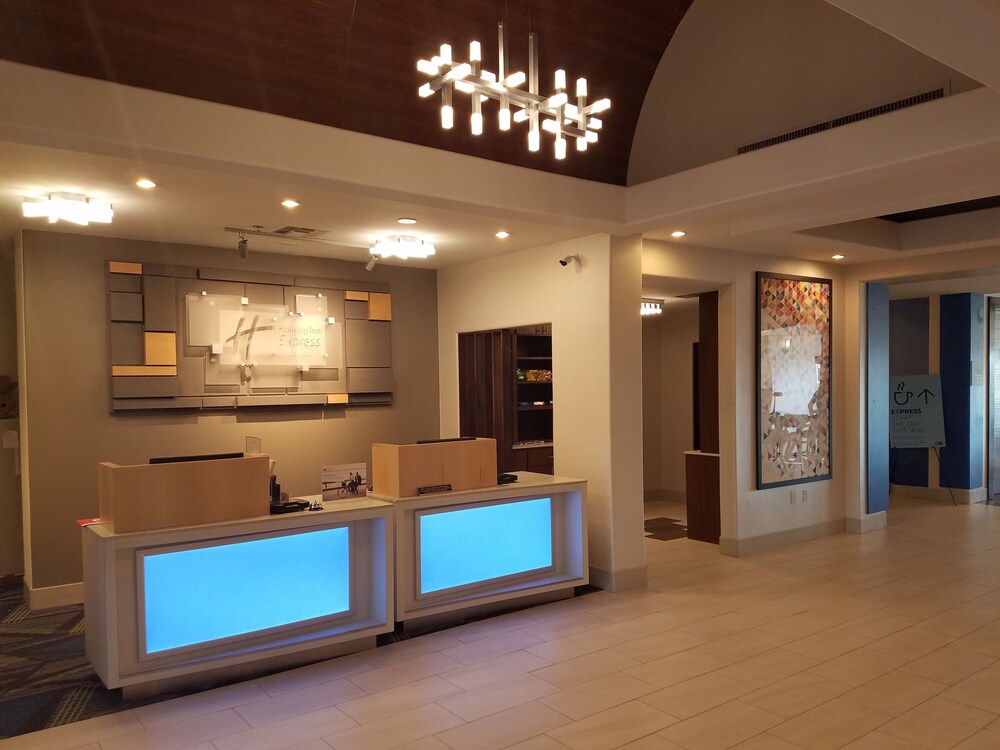 Holiday Inn Express & Suites Rio Grand by IHG - photo 37