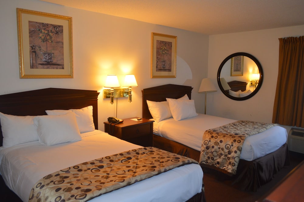 American Elite Inn - photo 43