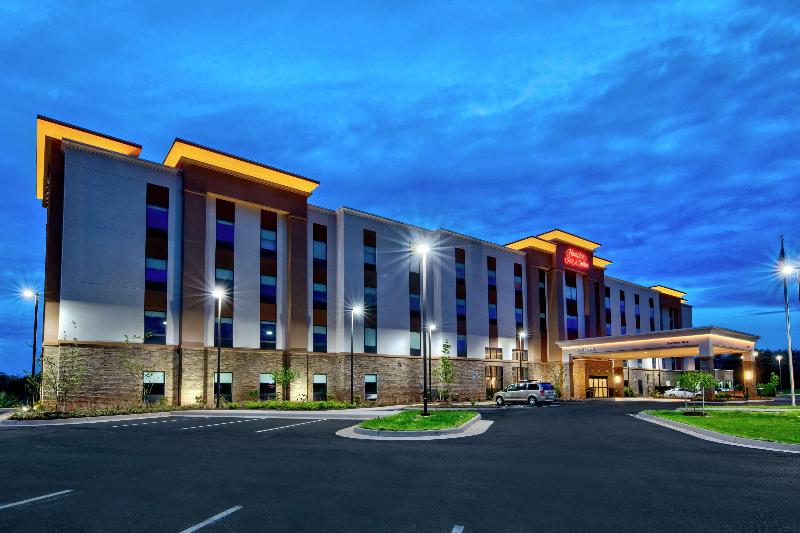 Hampton Inn & Suites Culpeper — Culpeper — photo 3