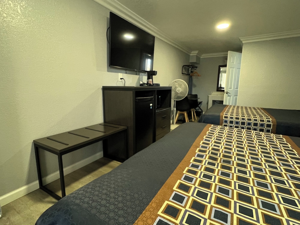 Sea Garden Inn - photo 5