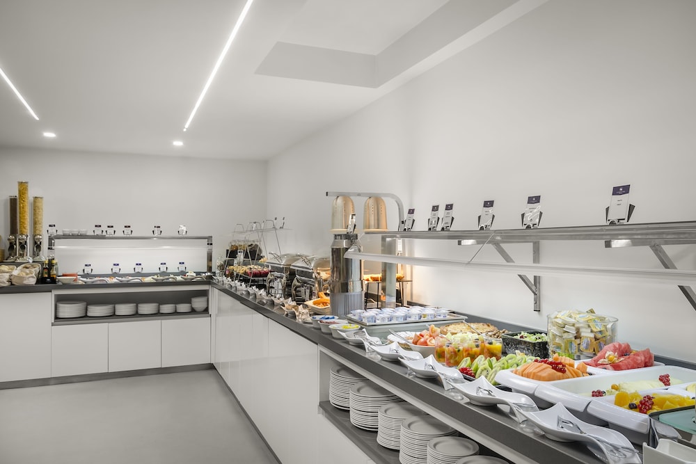 מזון ומשקאות