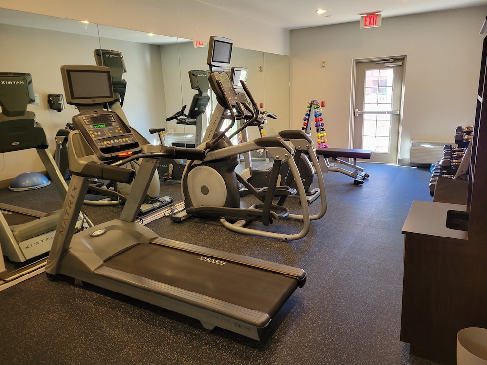 Holiday Inn Express Hotel & Suites The Villages by IHG - photo 43