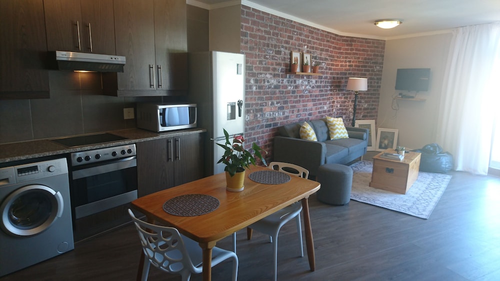 1105 Quayside