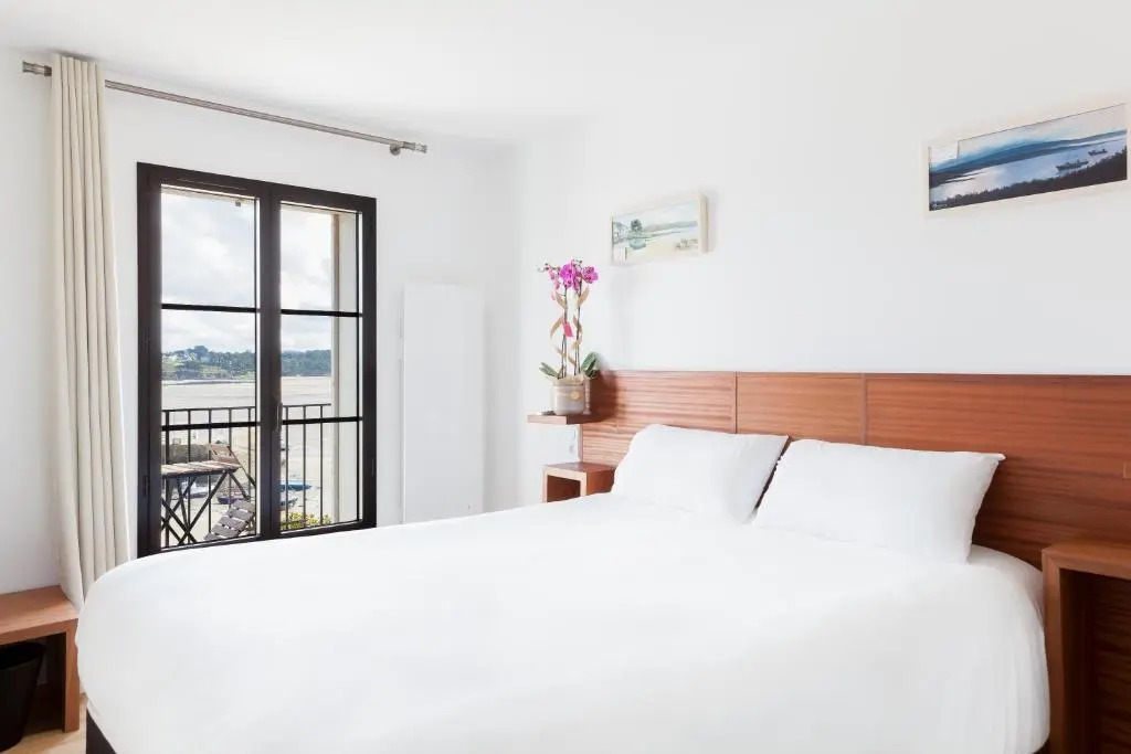 Hotel Du Port — hotel in Perros-Guirec