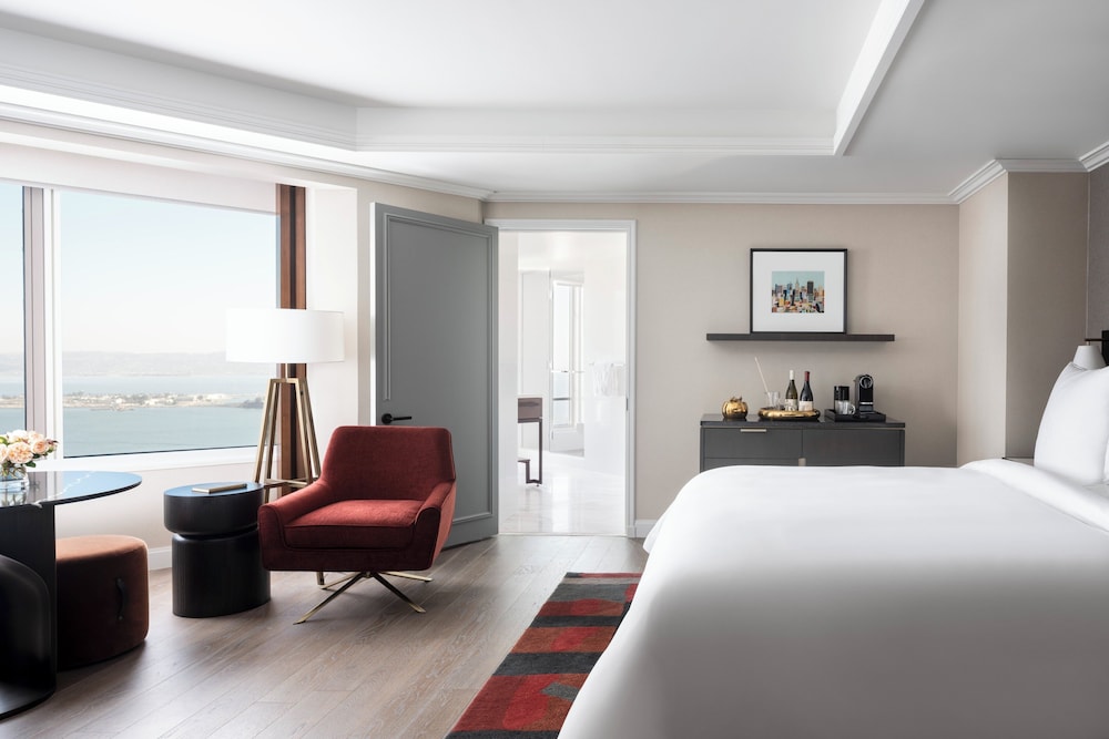 Four Seasons Hotel San Francisco at Embarcadero - photo 7