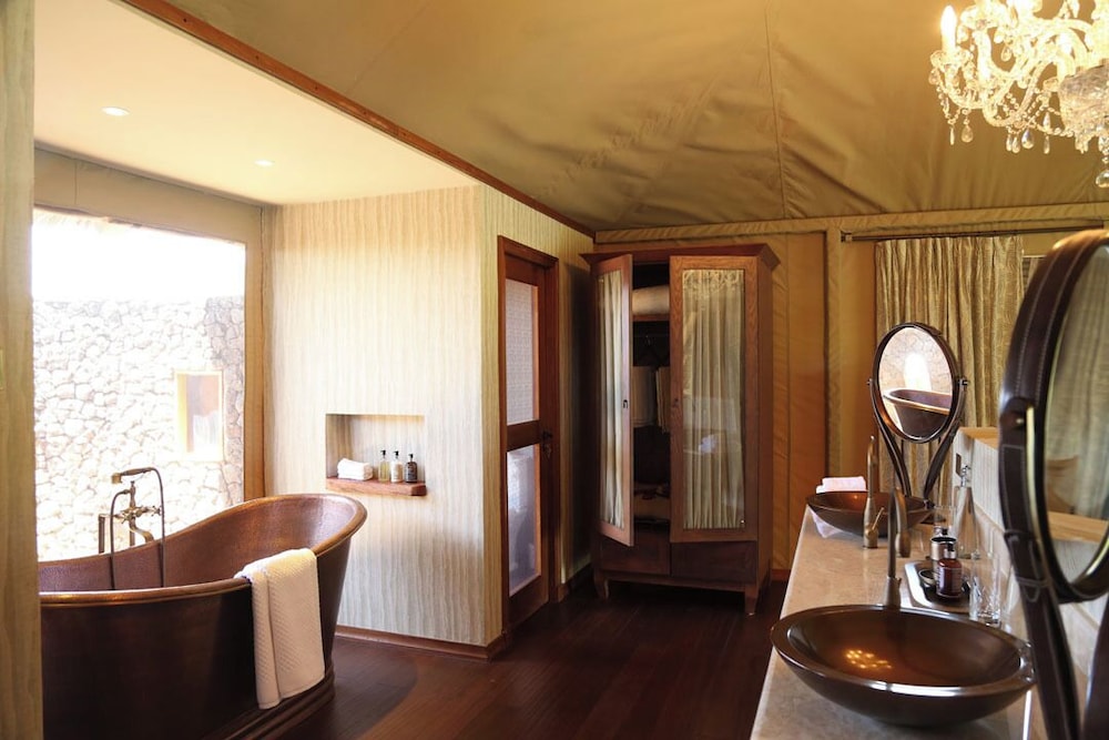 Finch Hattons Luxury Tented Camp — Nairobi — photo 5